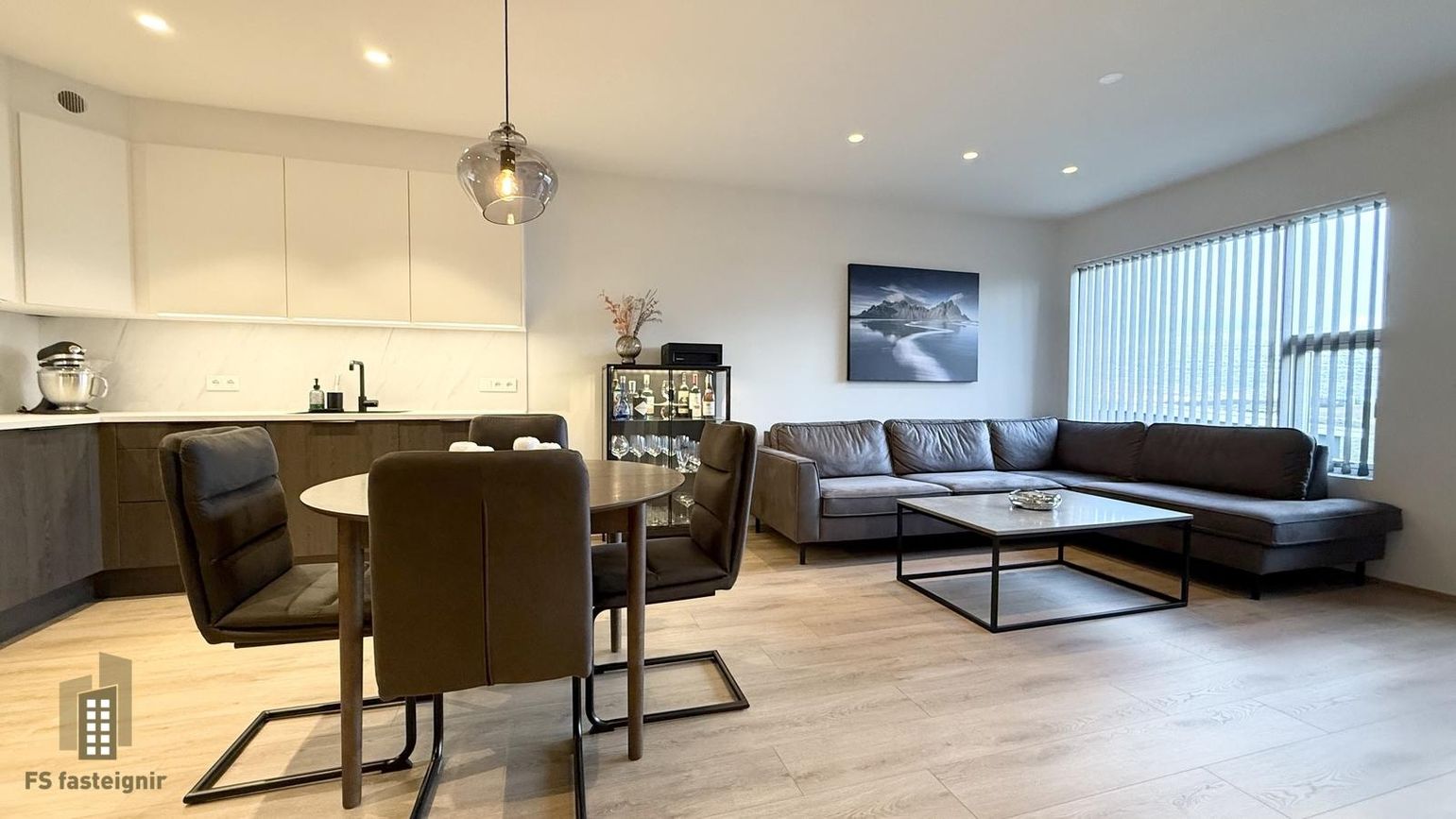 Víðihlíð 7, 604 Akureyri