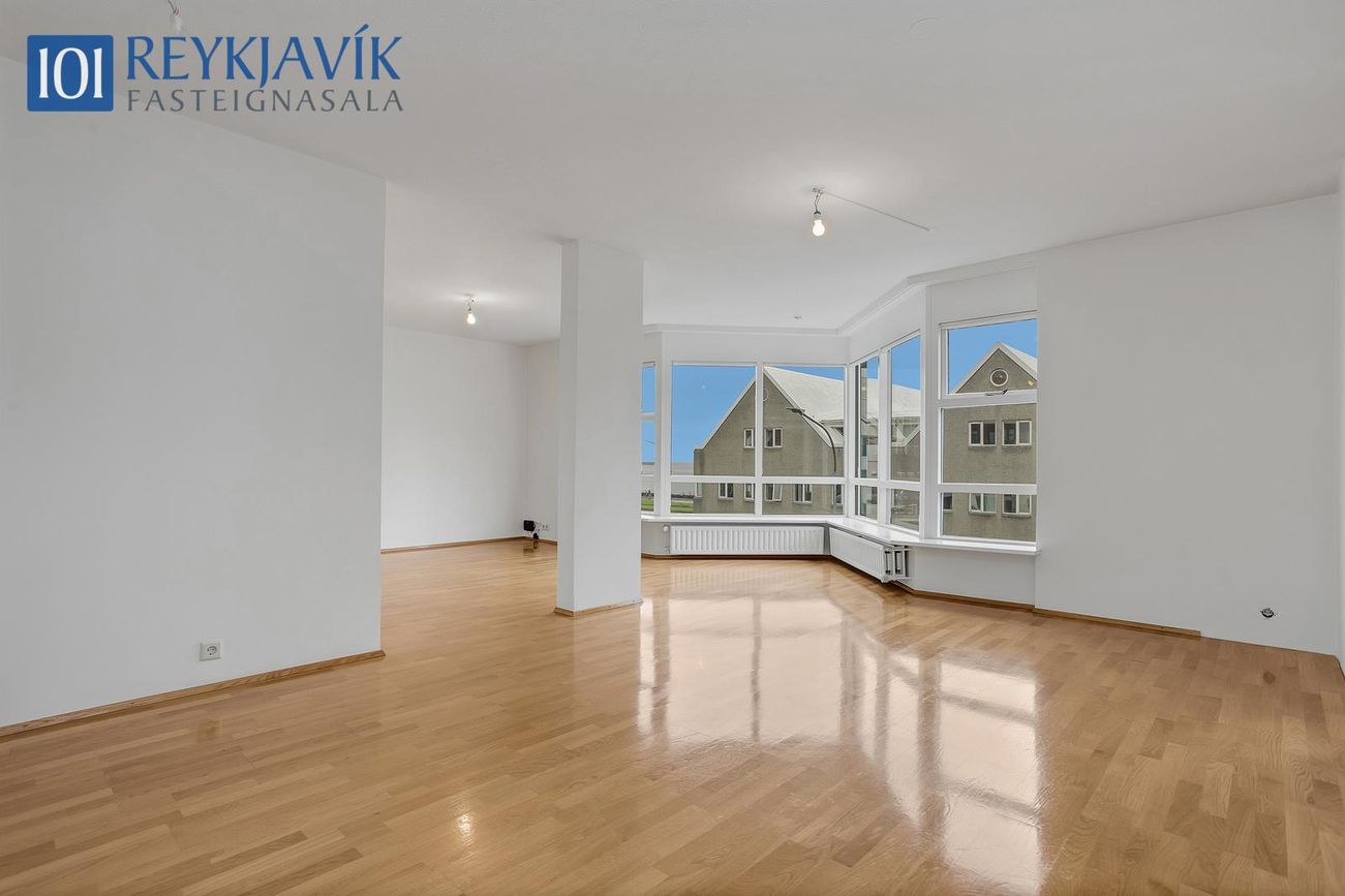 Skúlagata 40A, 101 Reykjavík