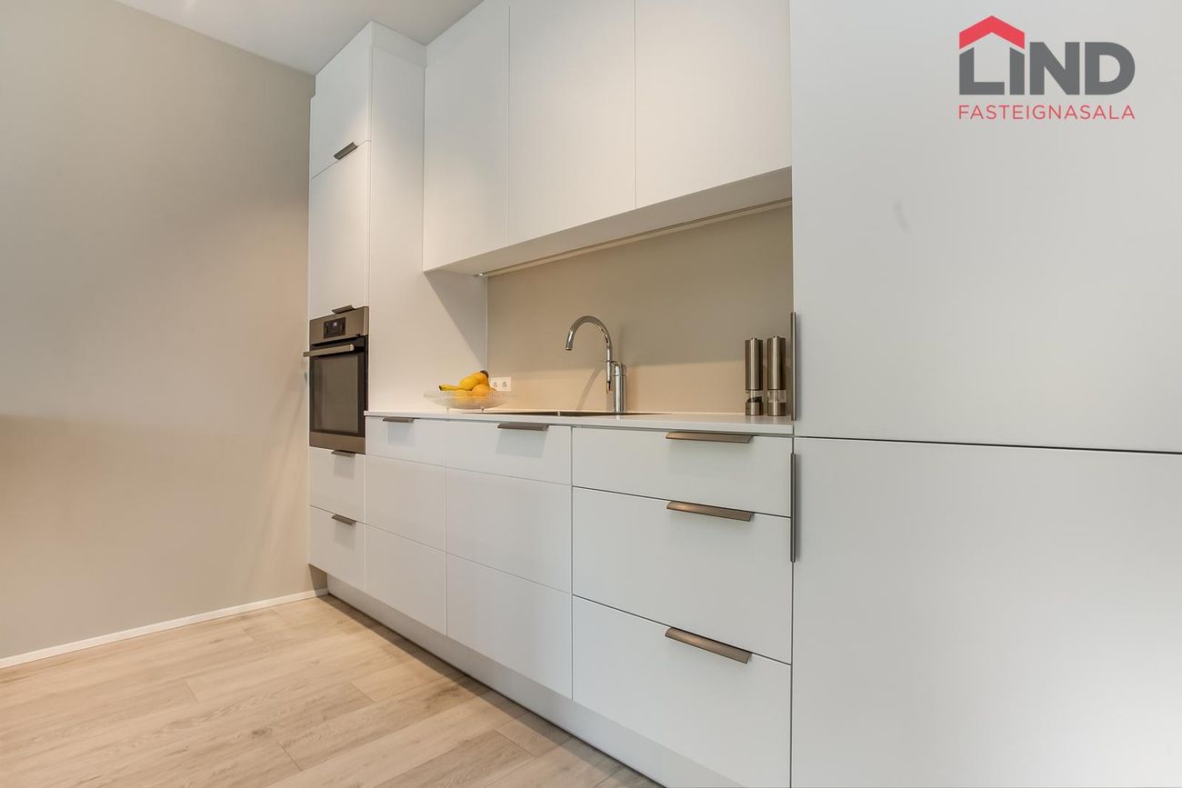Hafnarbraut 12A, 200 Kópavogur