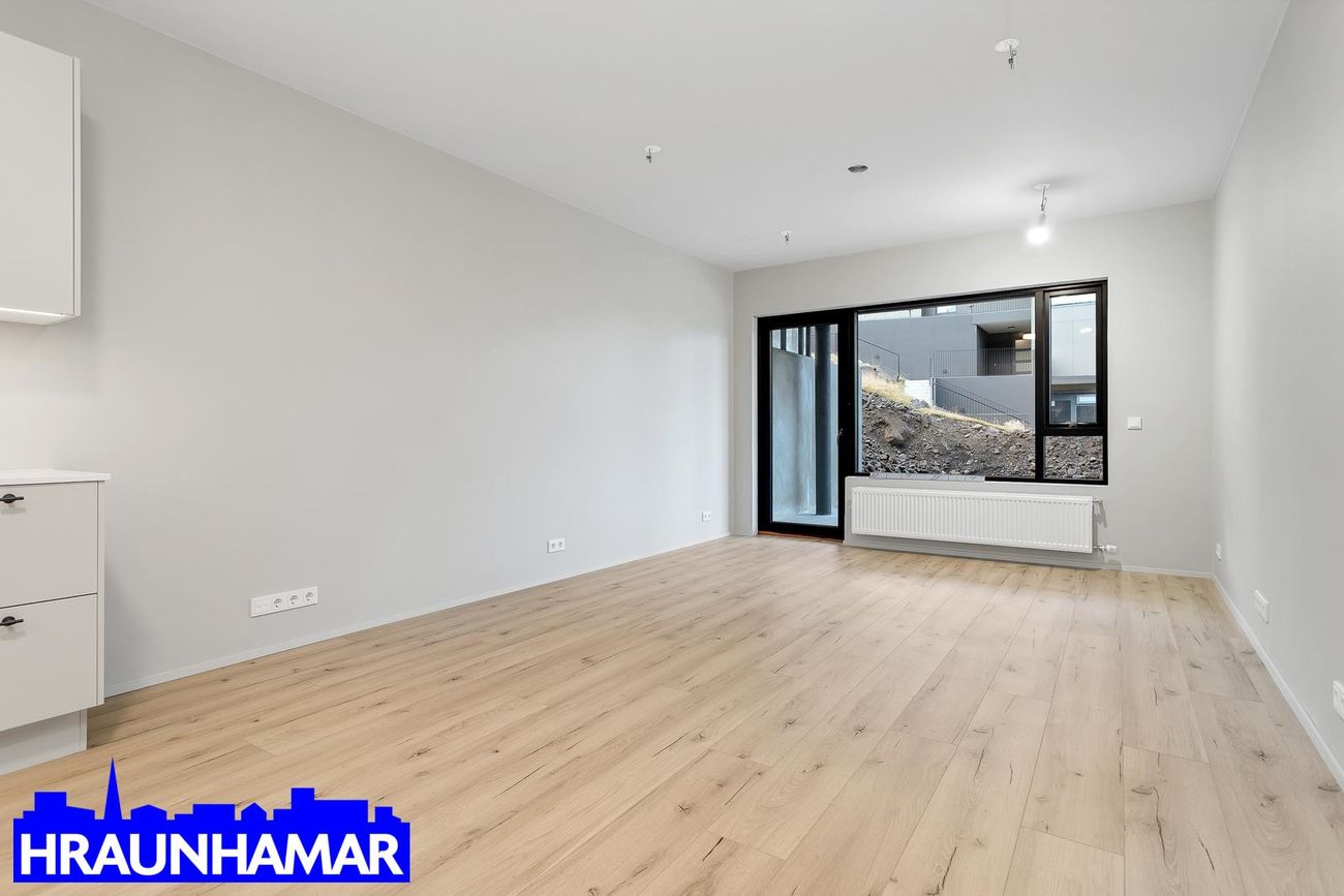 Lautargata 5, 210 Garðabær