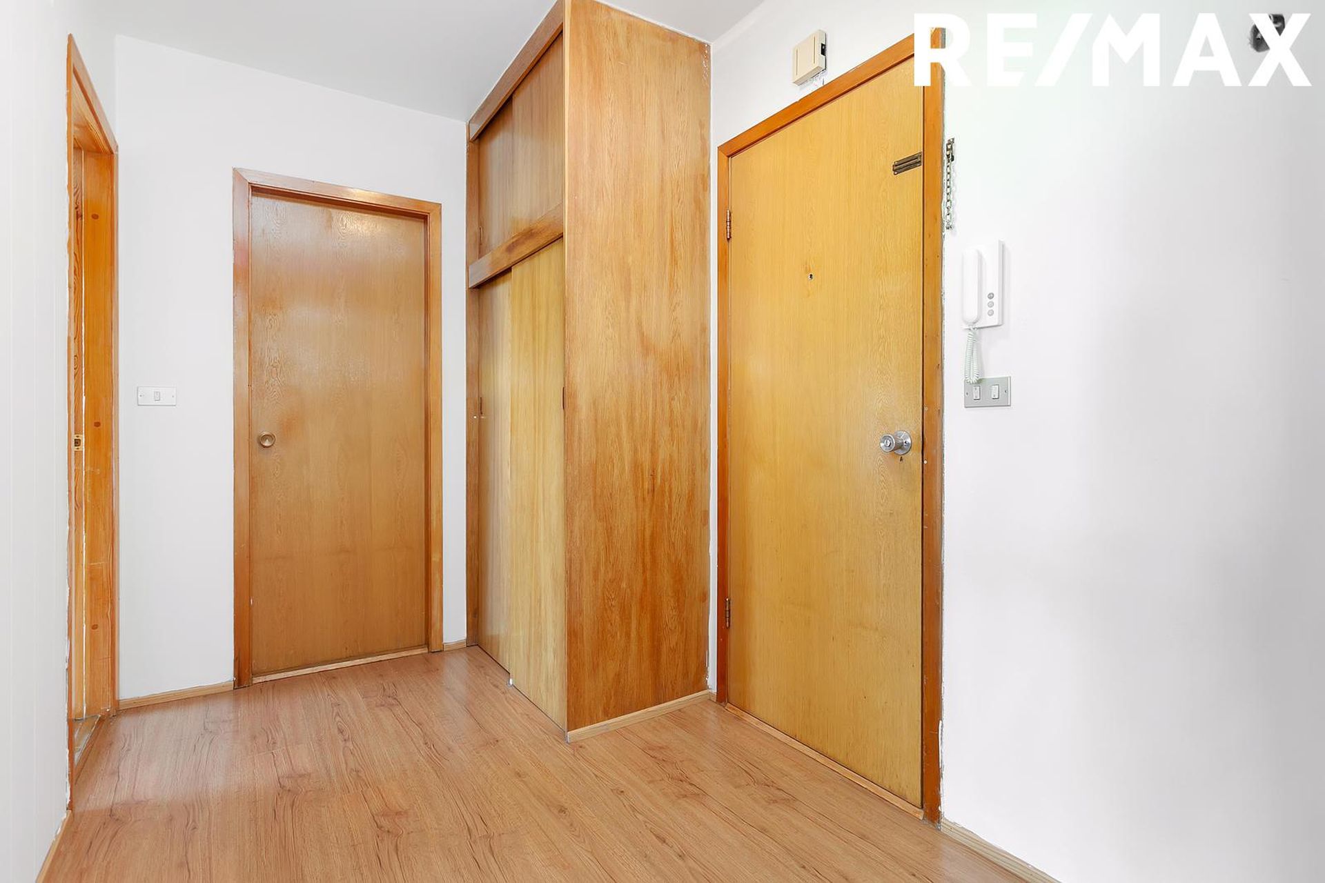 Hraunbær 170 - 0202, 110 Reykjavík