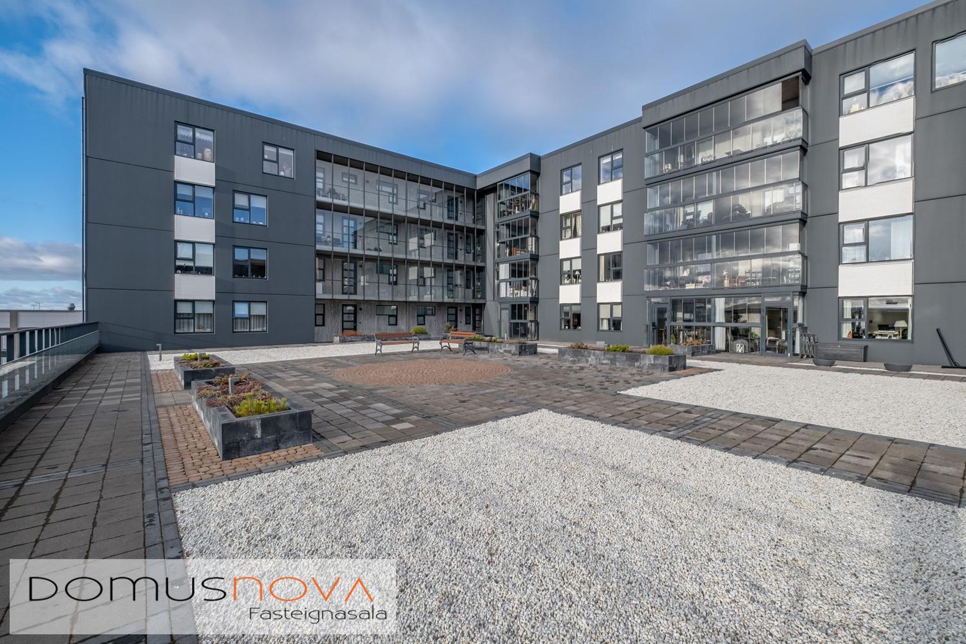 Dalbraut 4, 300 Akranes