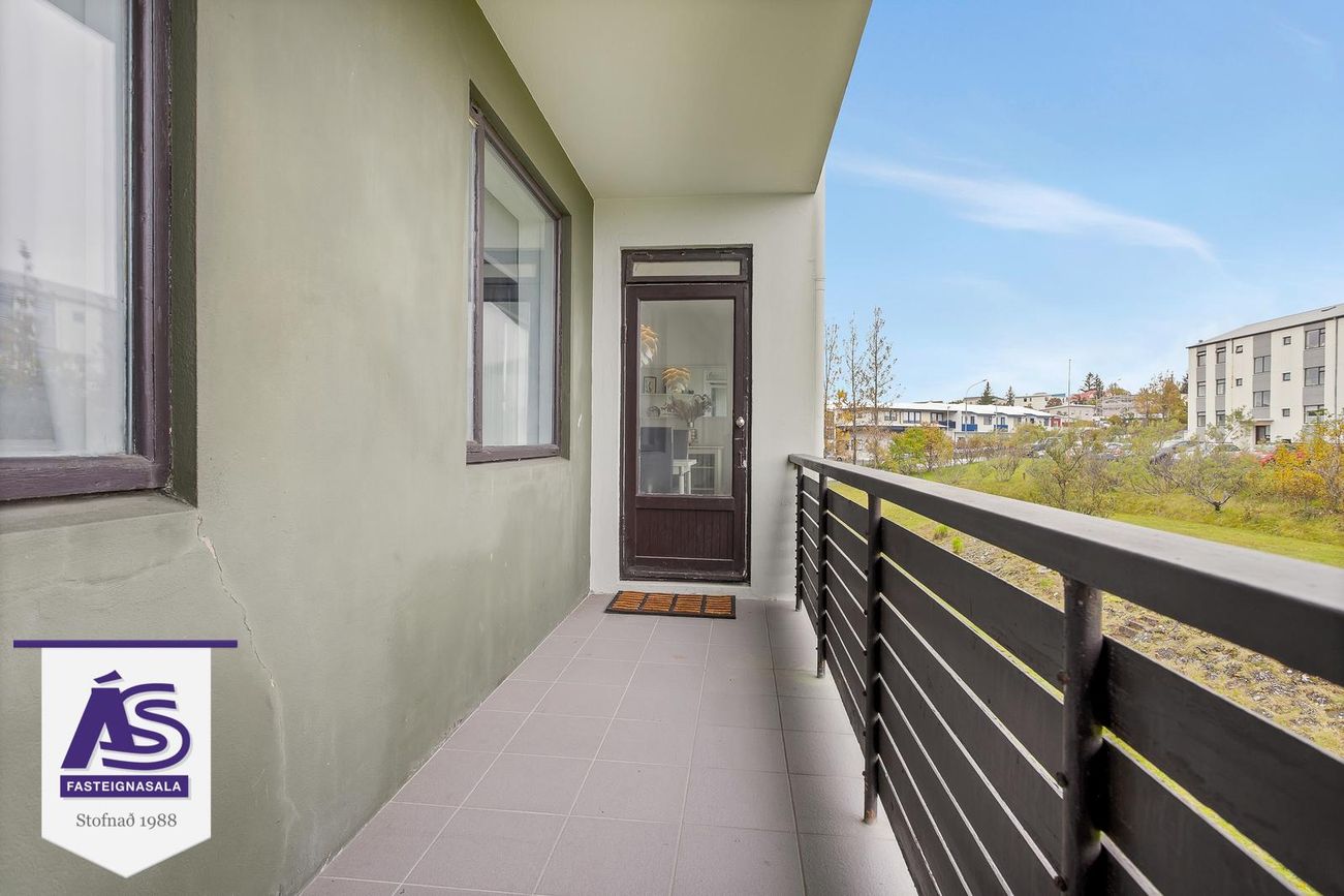 Suðurbraut 8 - 0202, 220 Hafnarfjörður