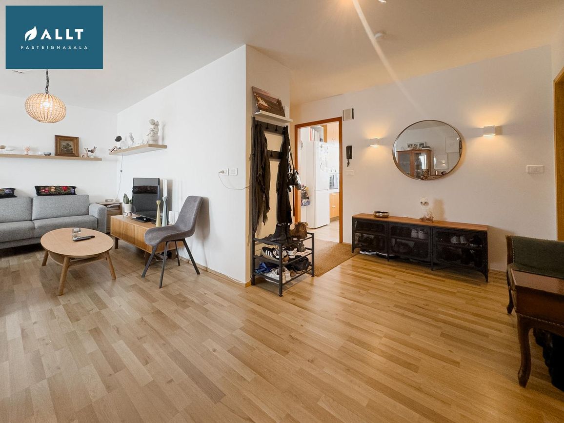 Hringbraut 136 - 0101, 230 Reykjanesbær