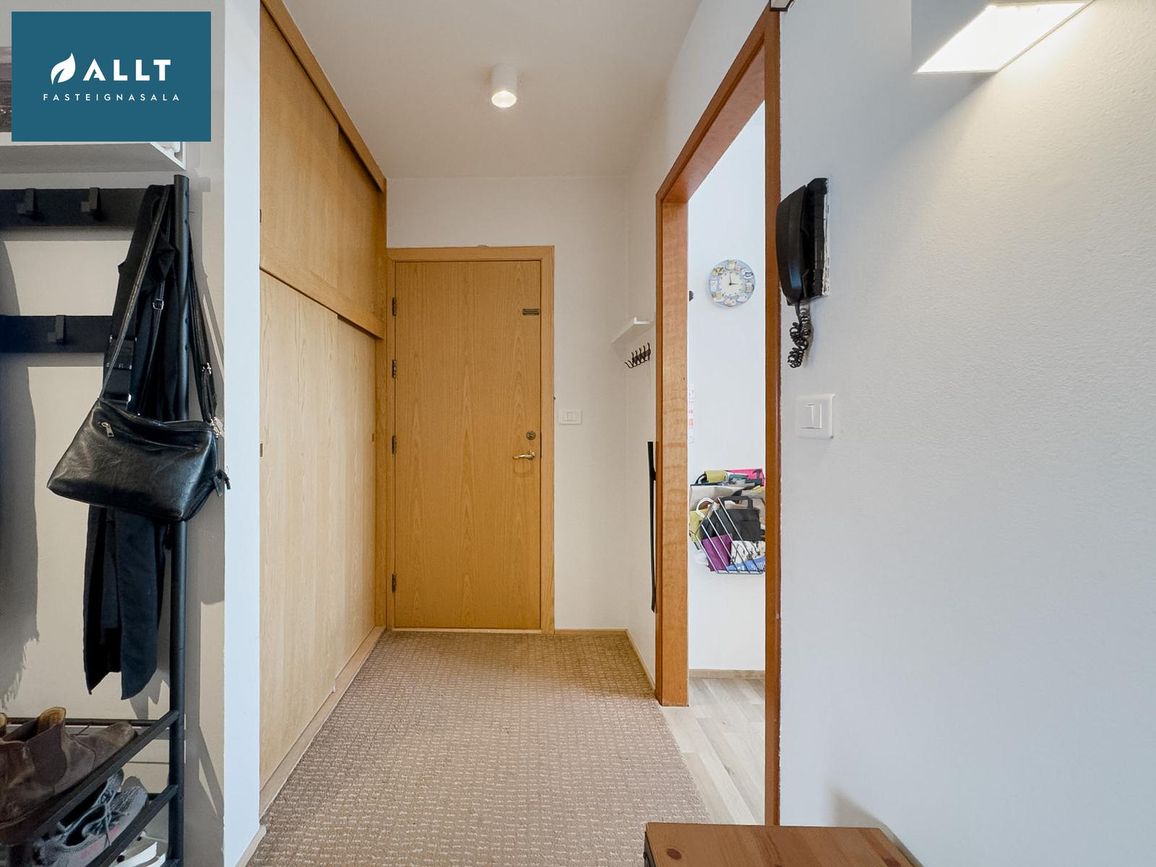 Hringbraut 136 - 0101, 230 Reykjanesbær