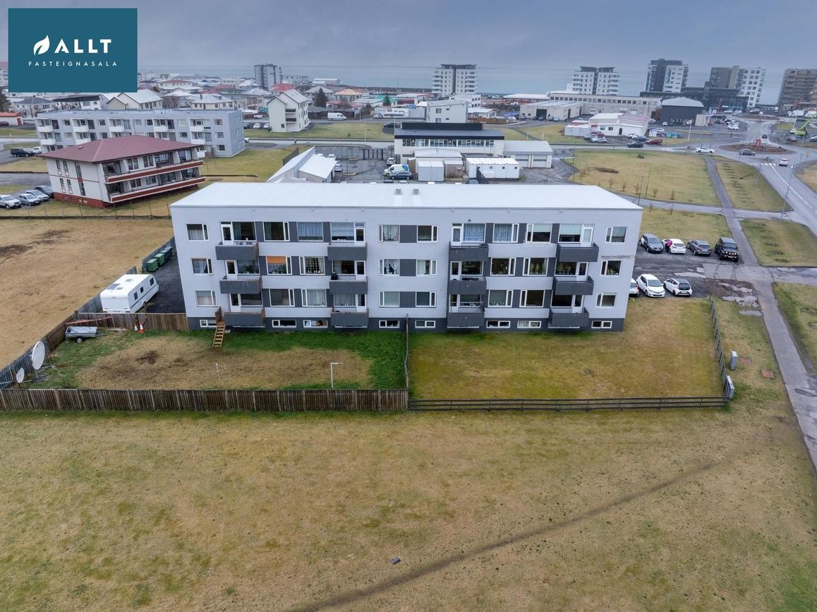 Hringbraut 136 - 0101, 230 Reykjanesbær