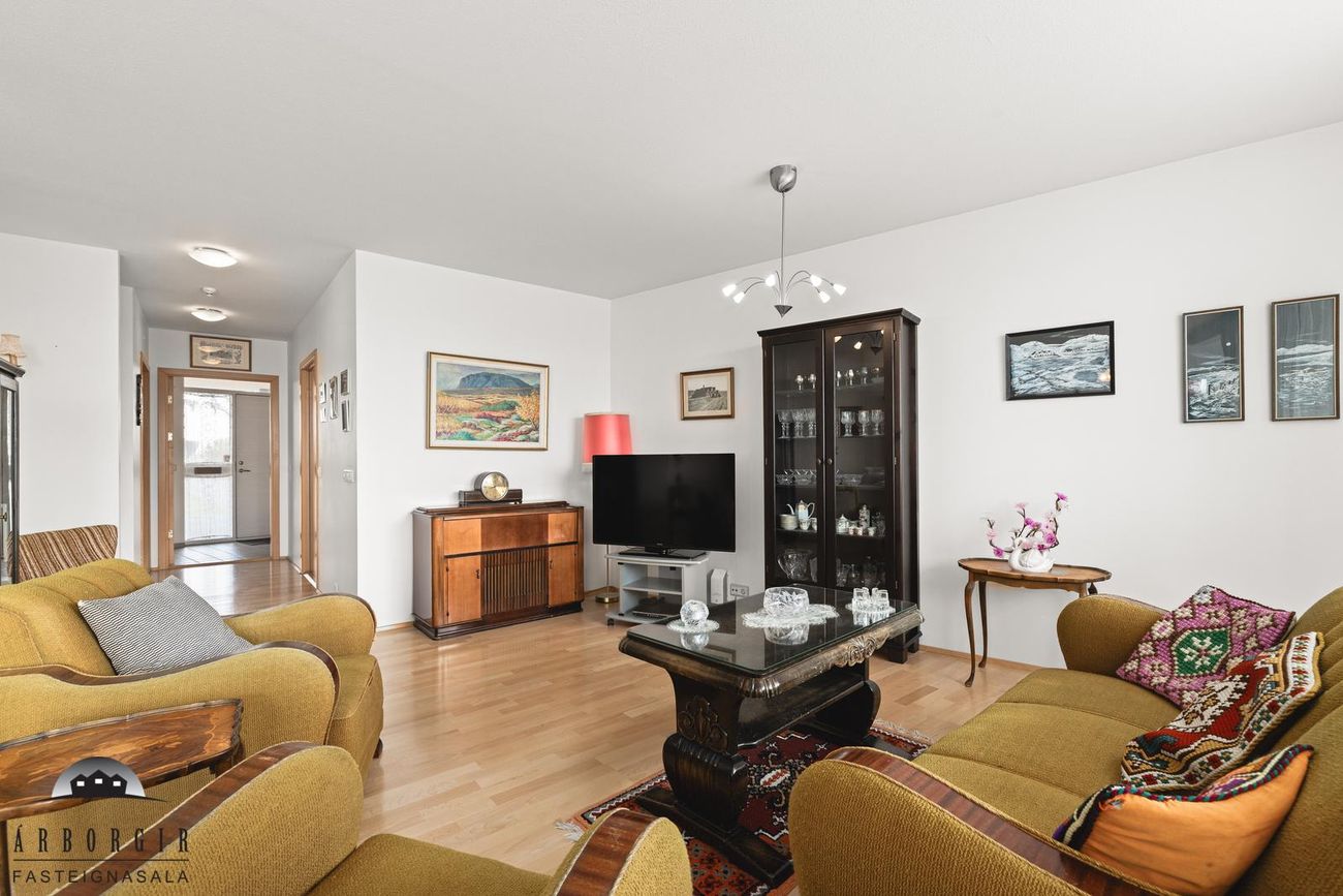 Kirkjulundur 6 - 0201, 210 Garðabær