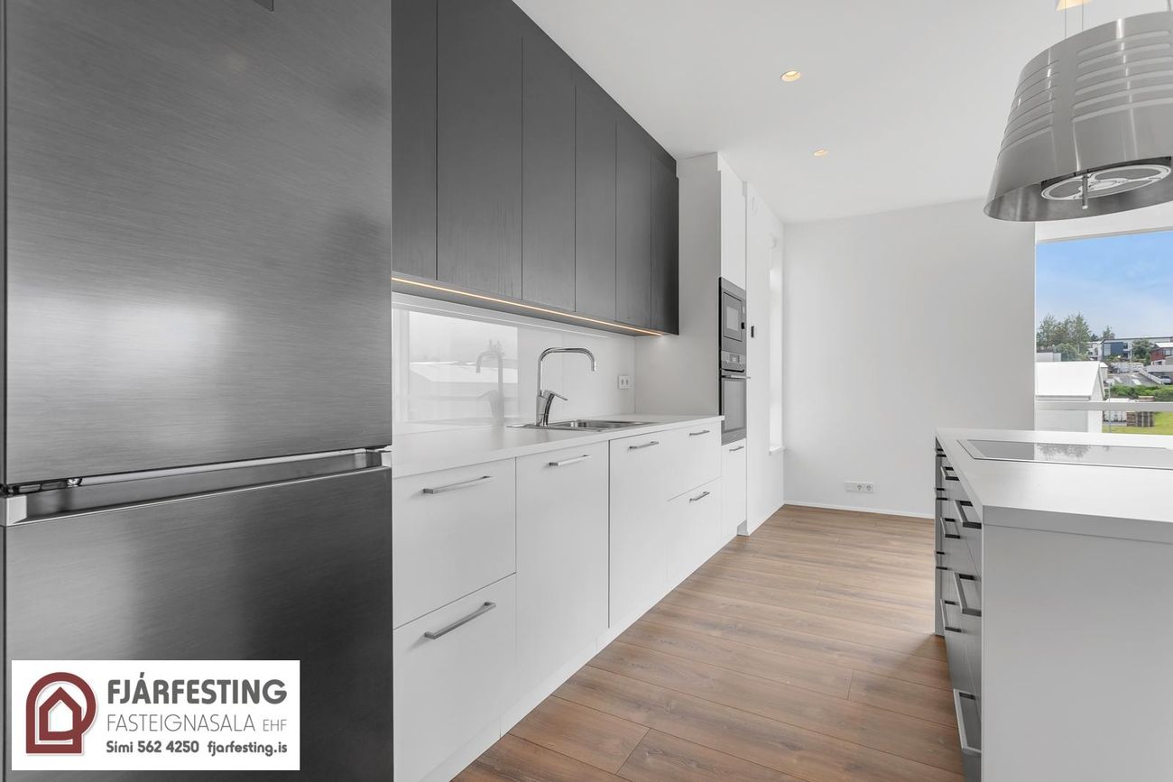 Naustavör 11, 200 Kópavogur