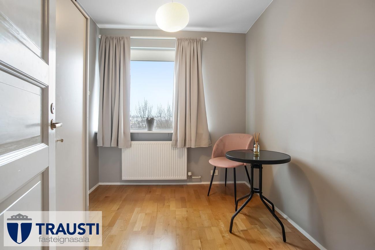 Furugrund 76, 200 Kópavogur