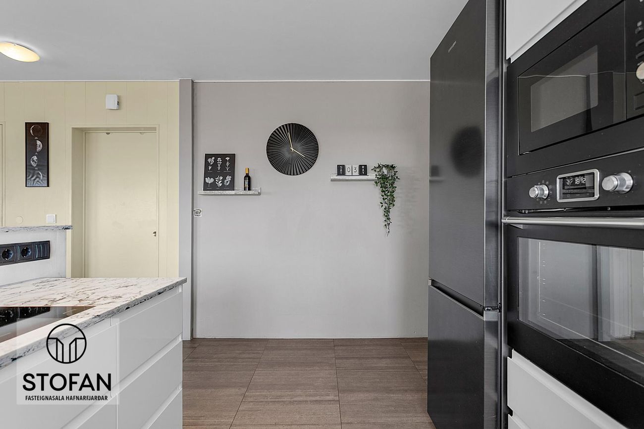 Móabarð 10B, 220 Hafnarfjörður