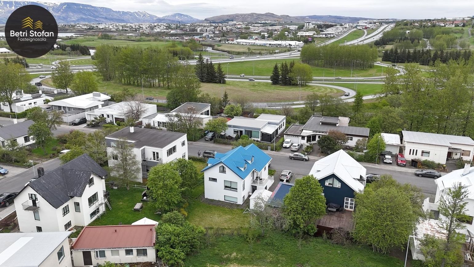 Ásendi 8, 108 Reykjavík