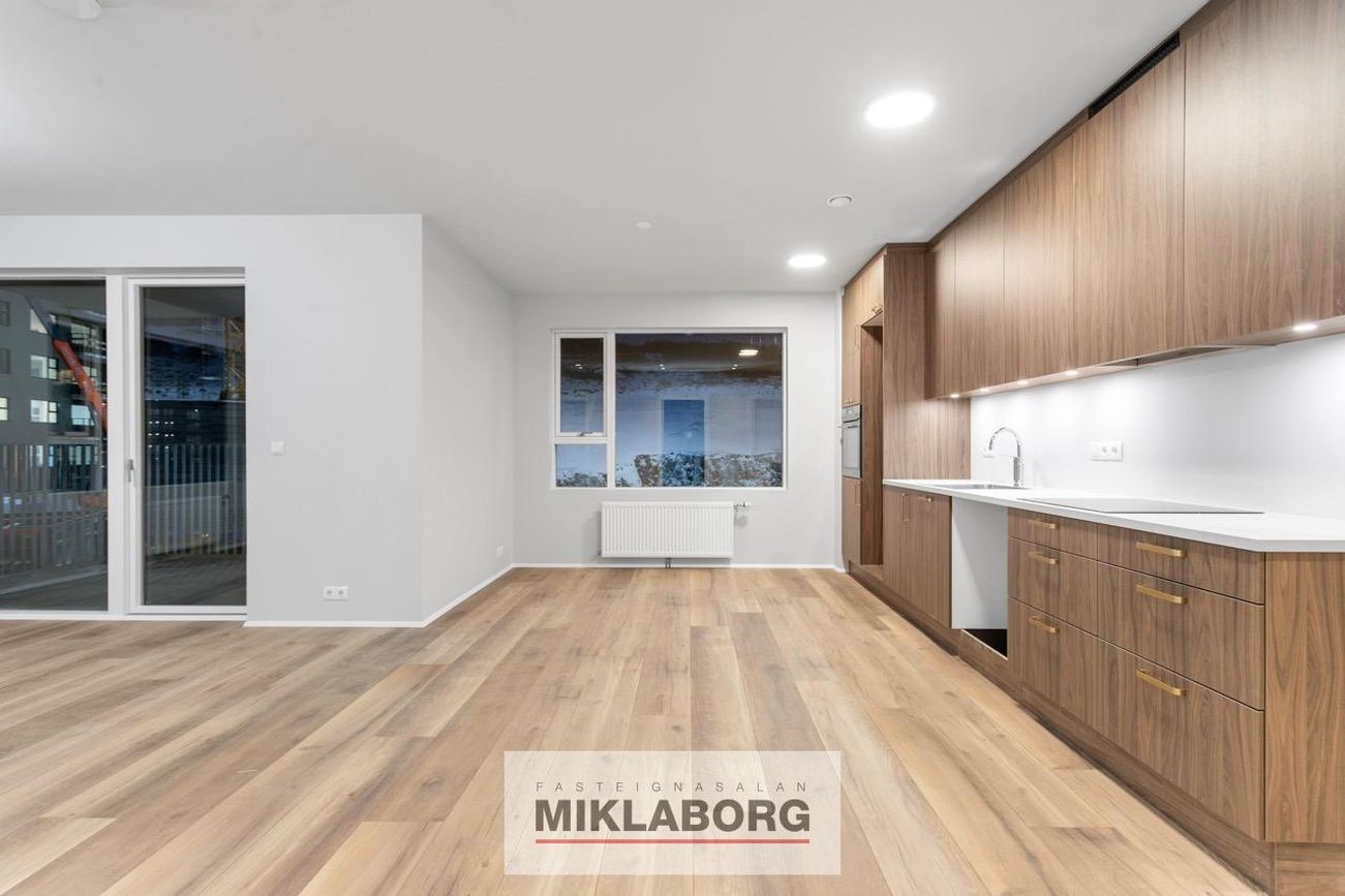 Hringhamar 31 - 0301, 221 Hafnarfjörður