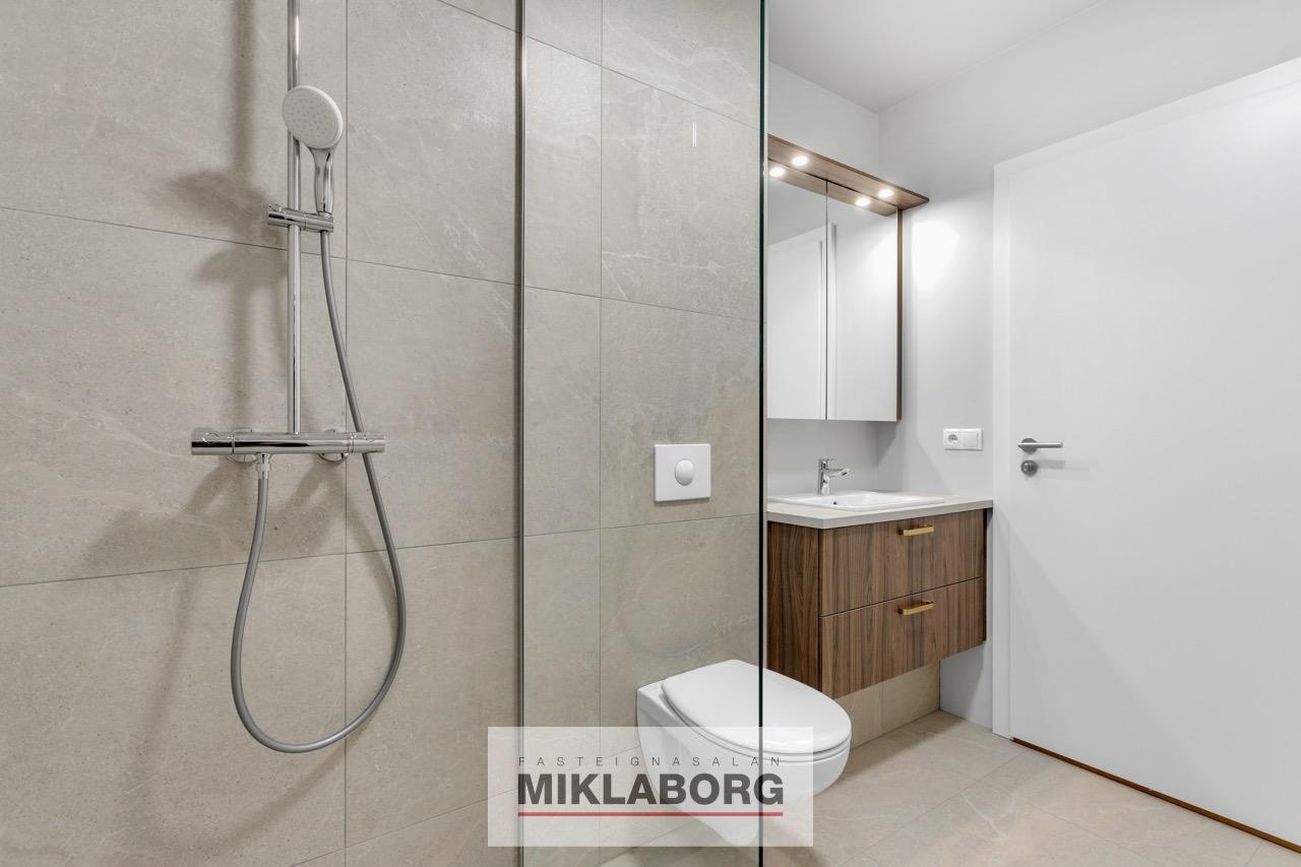 Hringhamar 31 - 0301, 221 Hafnarfjörður