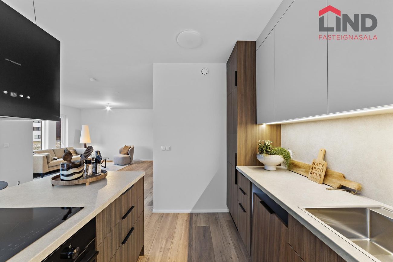 Apalskarð 8A, 221 Hafnarfjörður