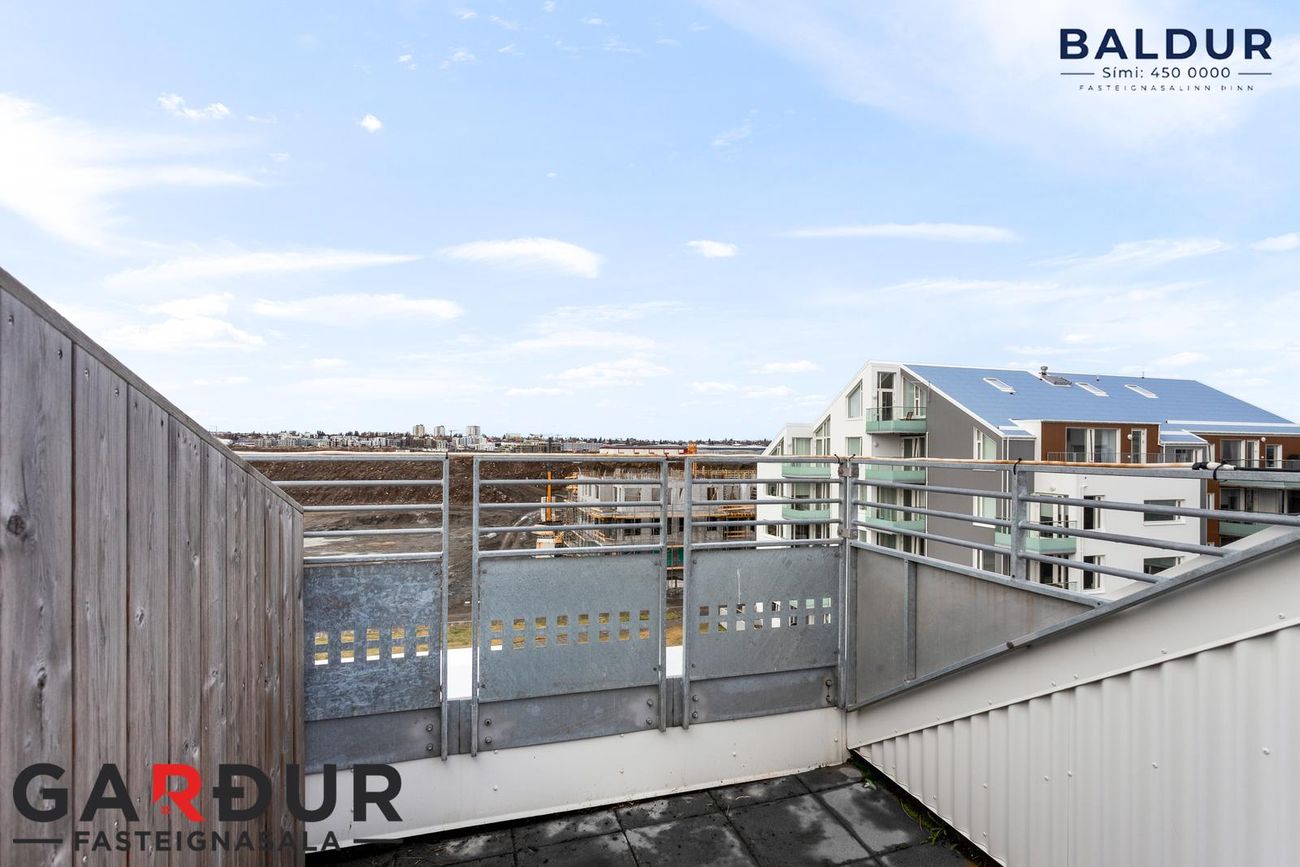 Tangabryggja 18, 110 Reykjavík