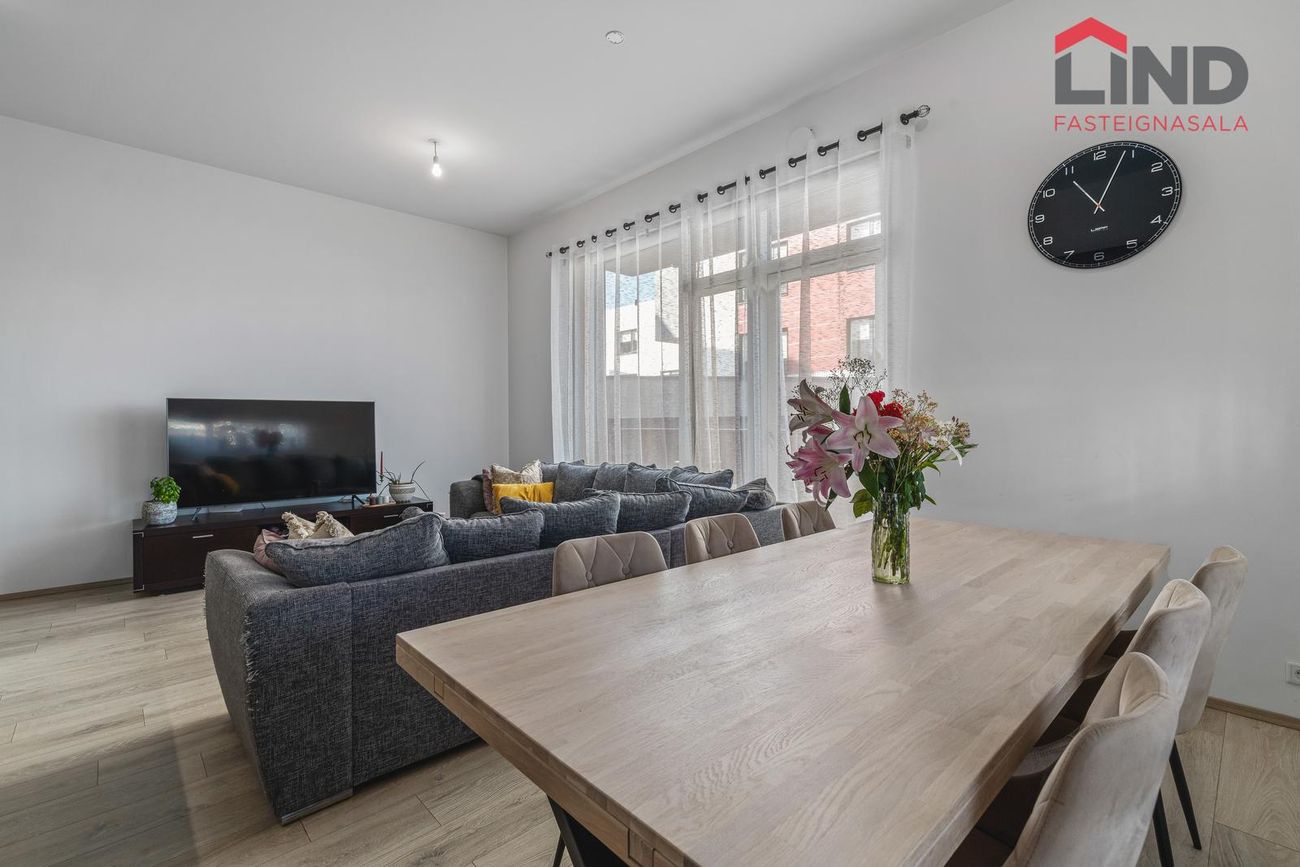 Dugguvogur 6 - 0103, 104 Reykjavík