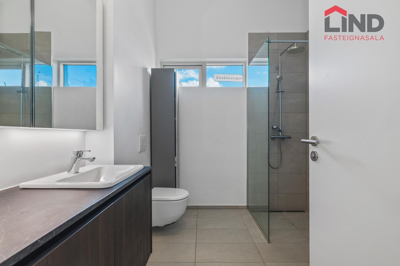 Dugguvogur 6 - 0103, 104 Reykjavík