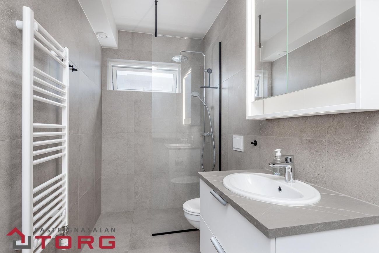 Áshamar 52 - 0404, 221 Hafnarfjörður