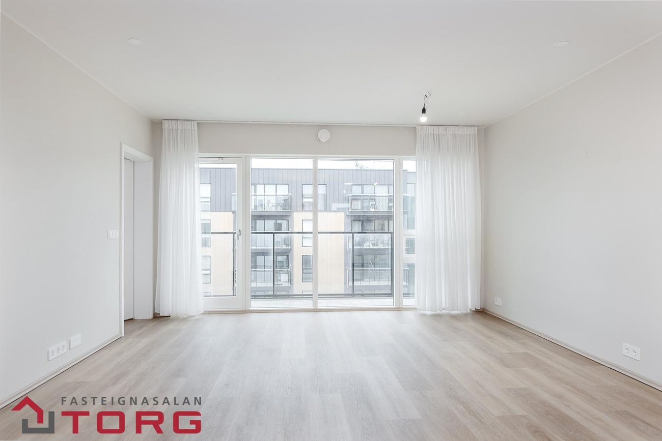 Áshamar 52 - 0404, 221 Hafnarfjörður