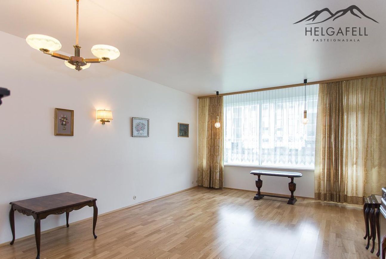 Álftamýri 36, 108 Reykjavík