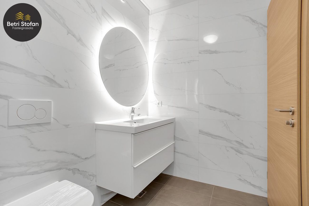 Hlíðarfótur 21A, 102 Reykjavík