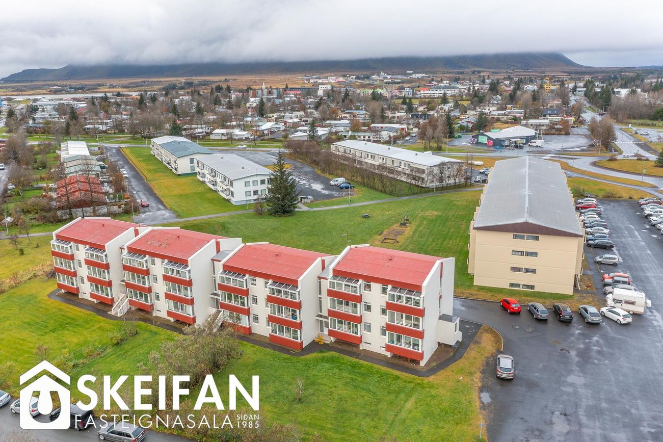 Háengi 8, 800 Sveitarfélagið Árborg