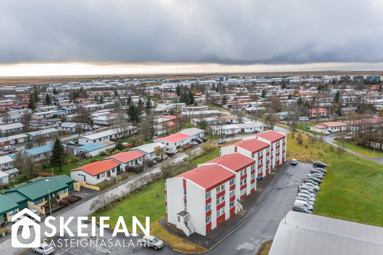 Háengi 8, 800 Sveitarfélagið Árborg