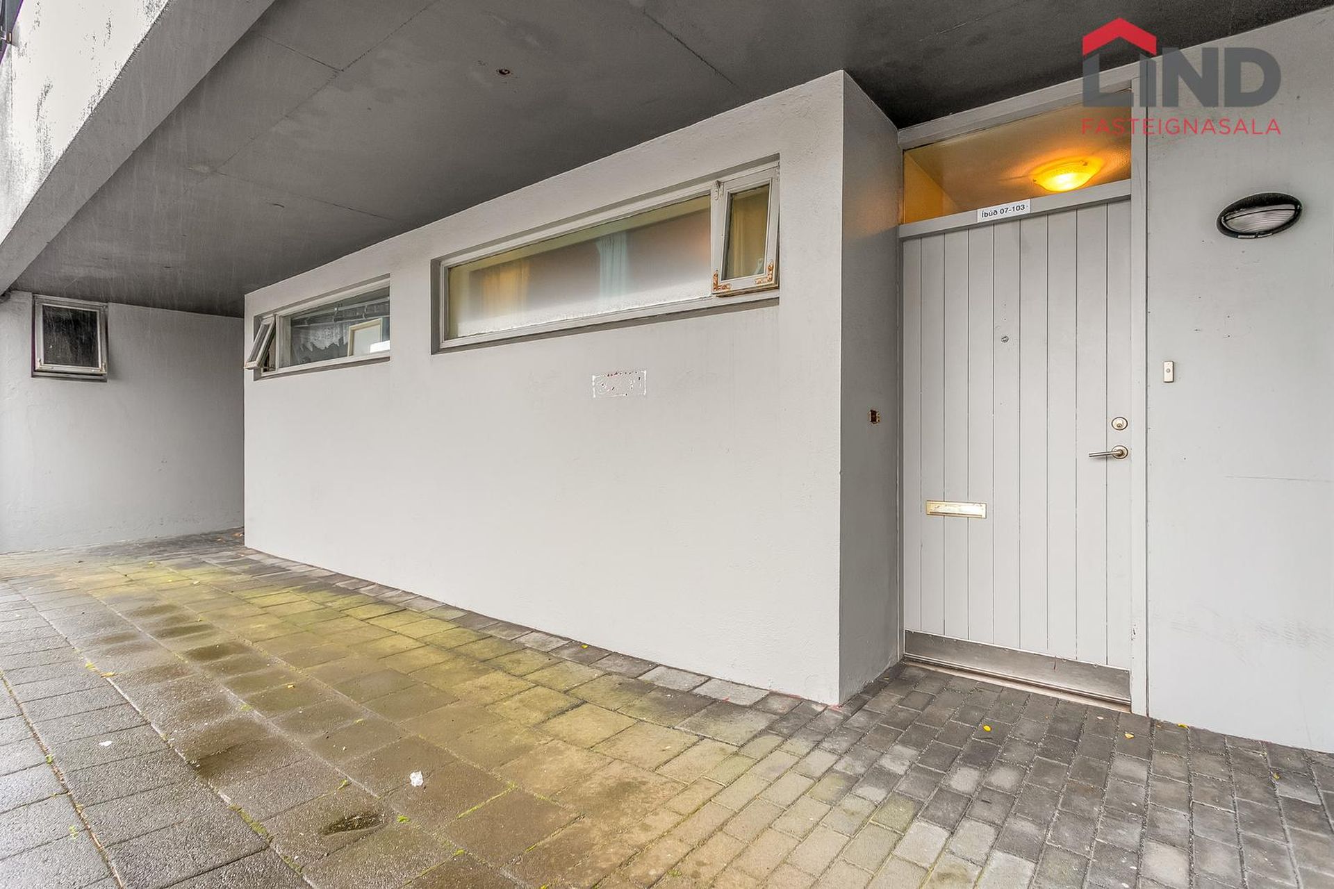 Mávabraut 7, 230 Reykjanesbær