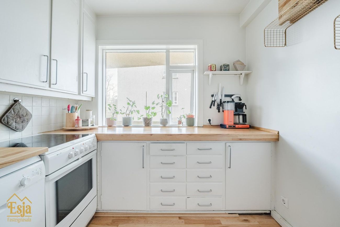 Hraunteigur 15, 105 Reykjavík