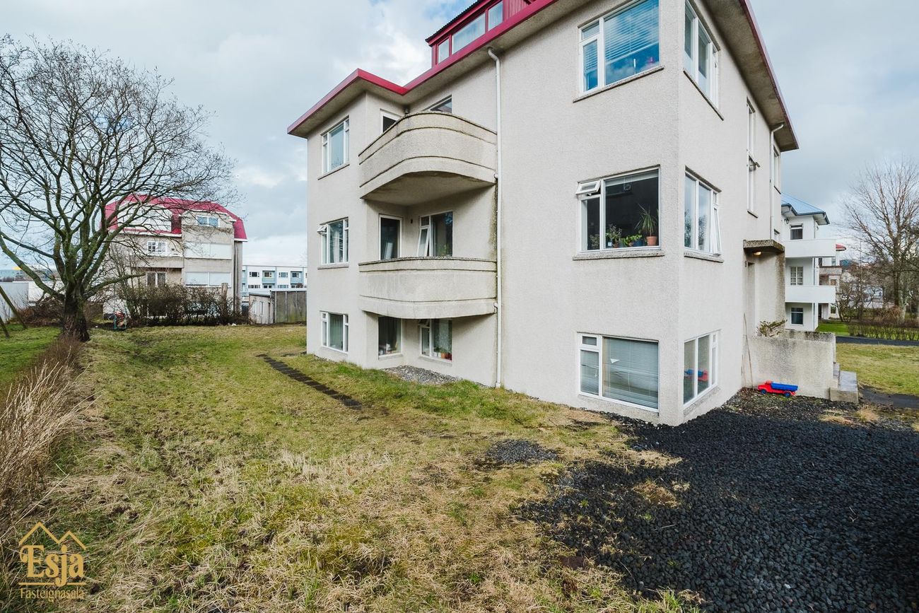 Hraunteigur 15, 105 Reykjavík