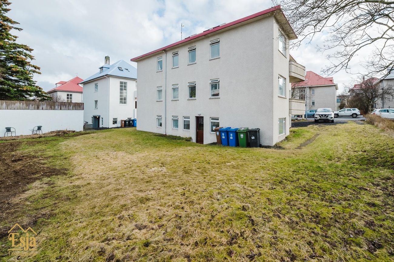 Hraunteigur 15, 105 Reykjavík