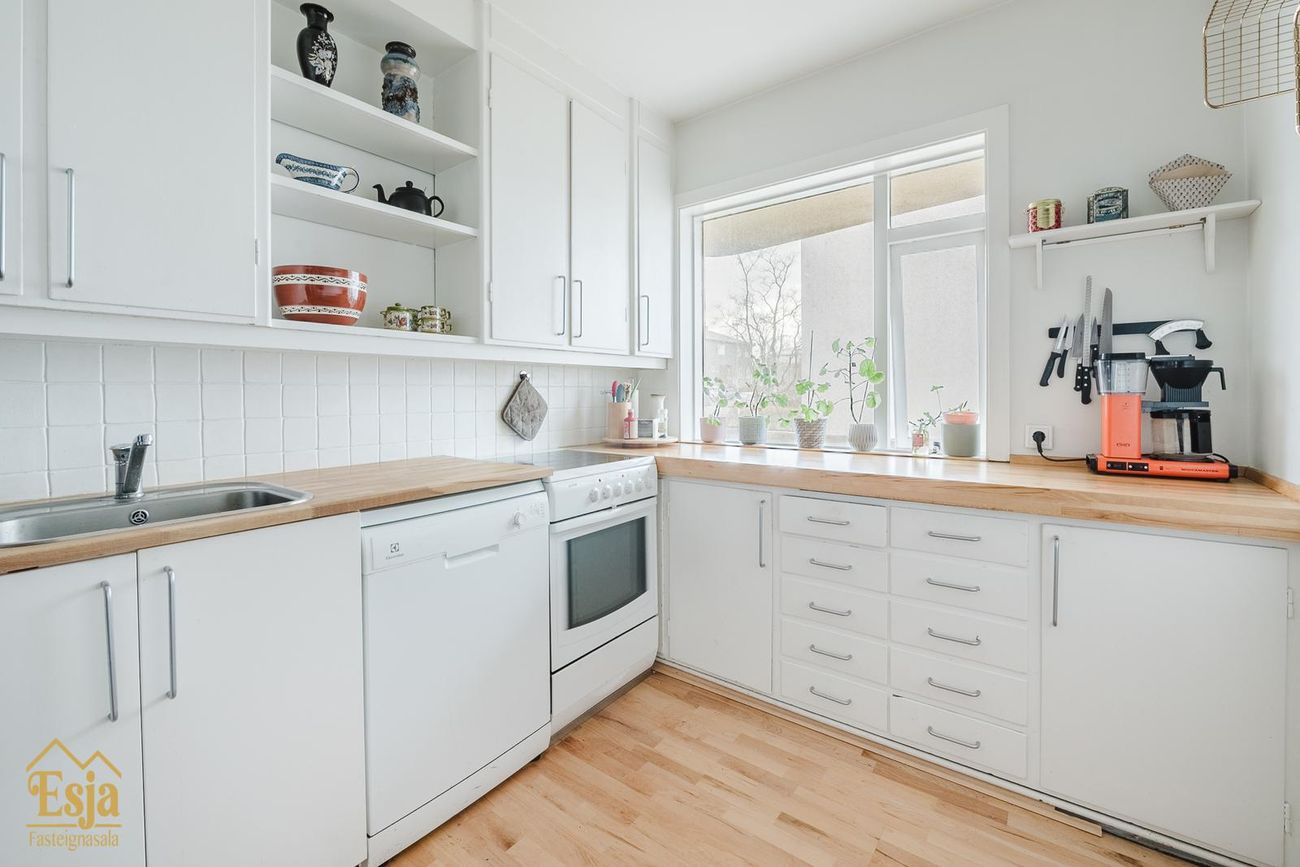 Hraunteigur 15, 105 Reykjavík