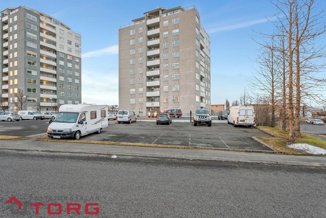 Rjúpnasalir 10, 201 Kópavogur