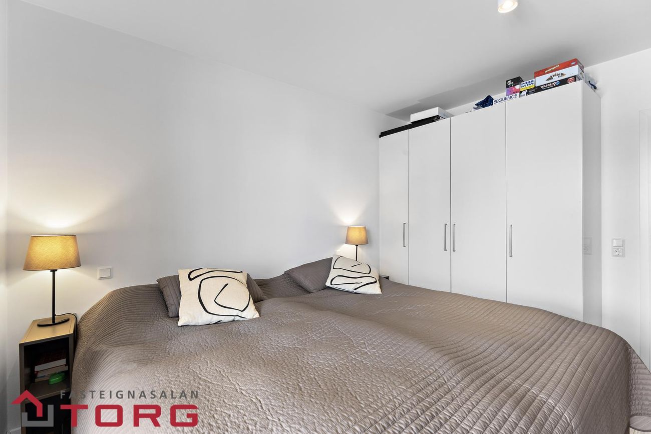 Vallakór 6A, 203 Kópavogur