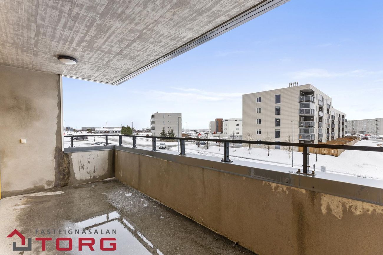 Vallakór 6A, 203 Kópavogur