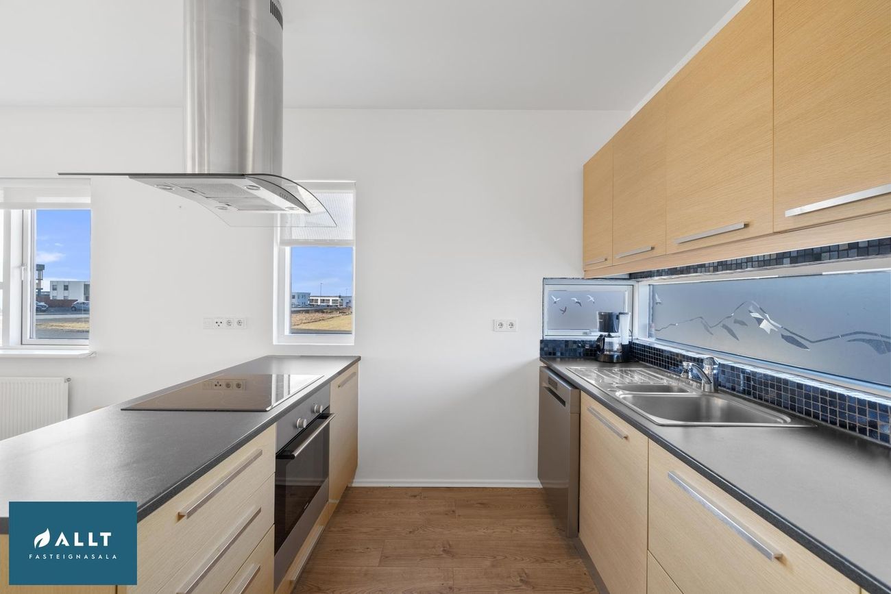 Bjarkardalur 33, 260 Reykjanesbær
