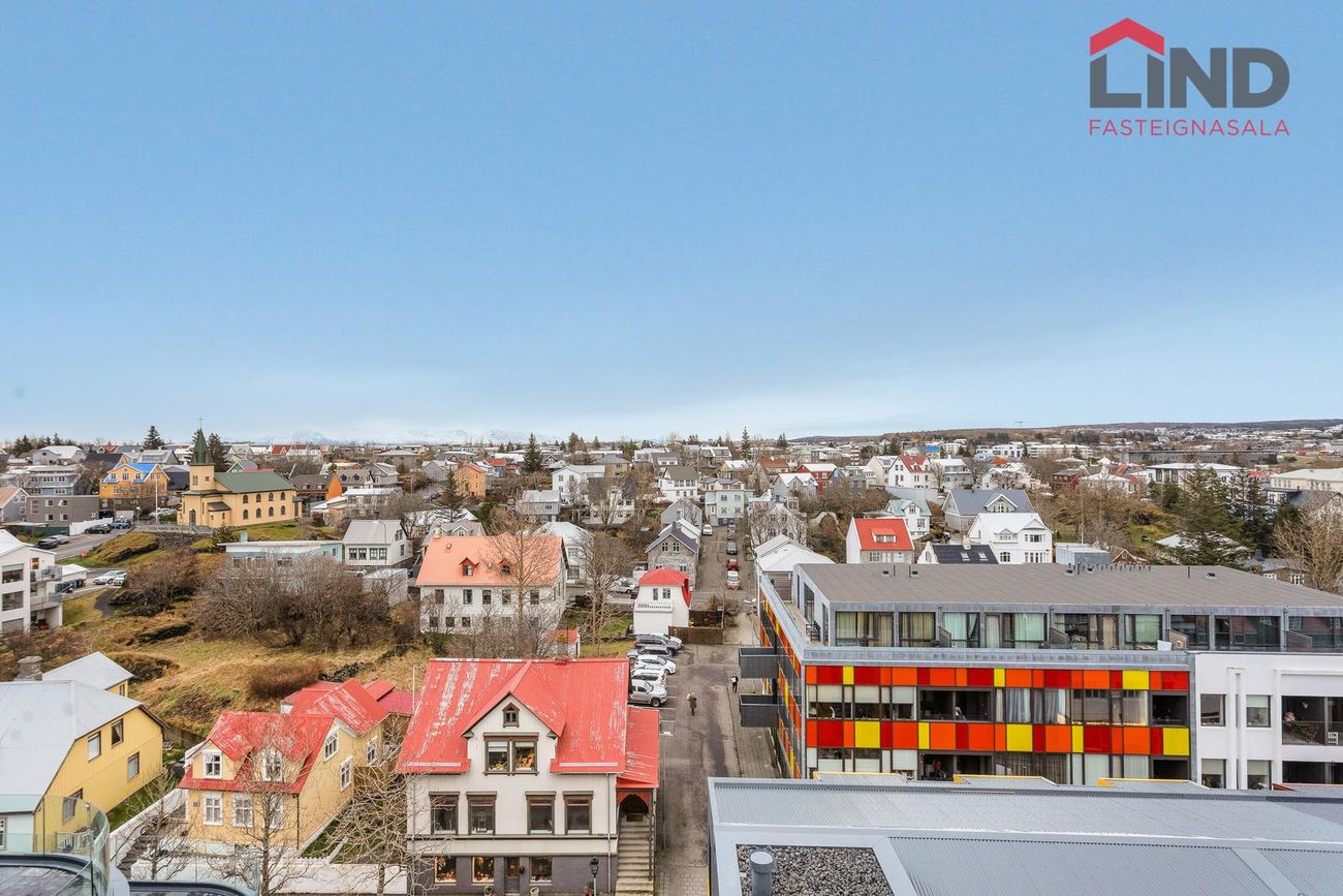 Strandgata 26, 220 Hafnarfjörður