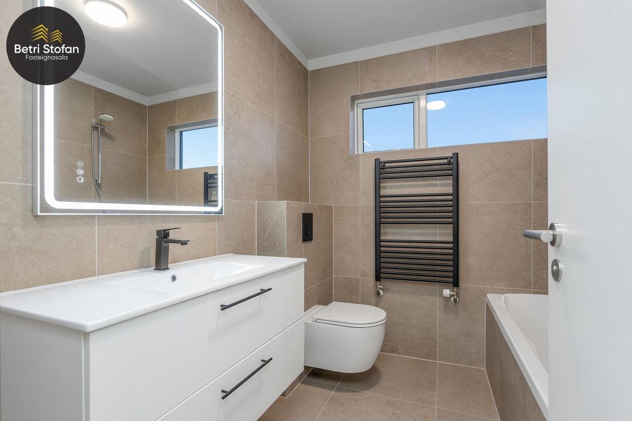 Hverafold 19 - 0402, 112 Reykjavík