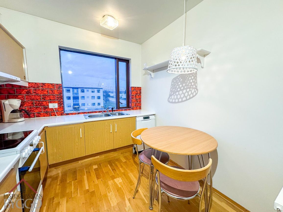 Víðilundur 6, 600 Akureyri