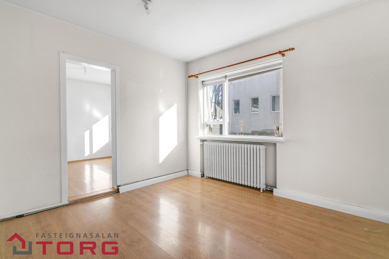 Blönduhlíð 27, 105 Reykjavík