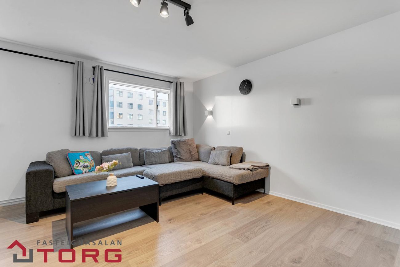 Álfheimar 32, 104 Reykjavík
