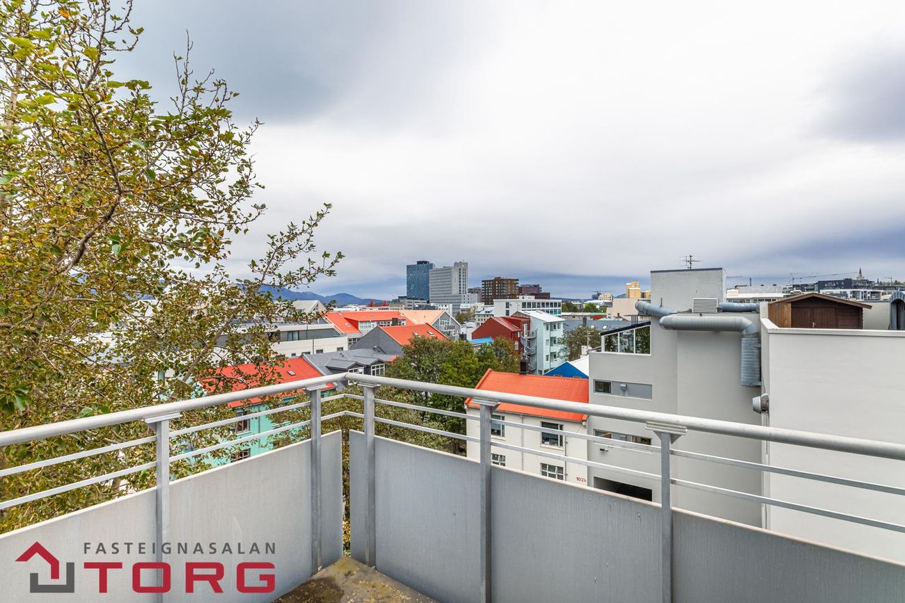 Laugavegur 85, 101 Reykjavík