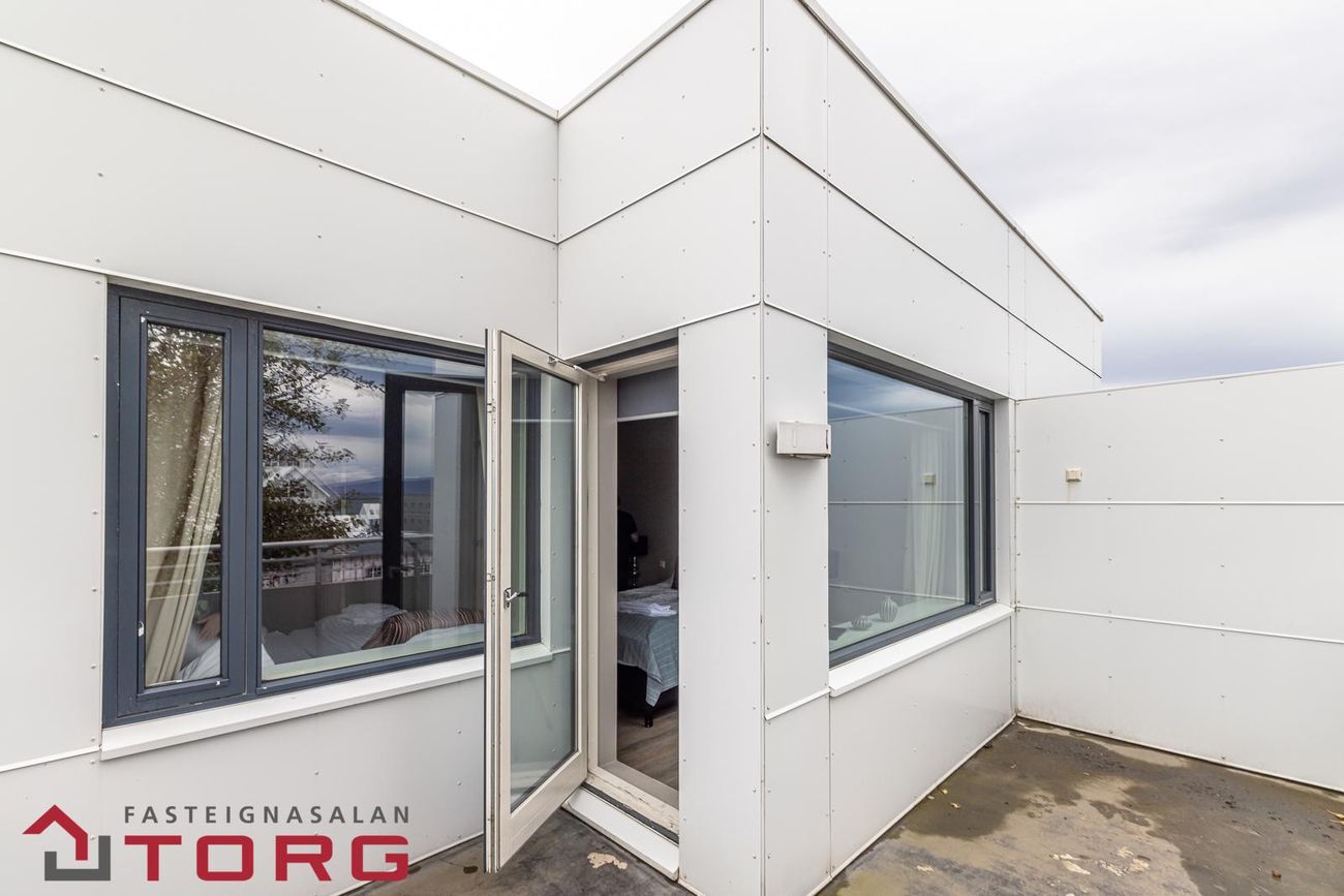Laugavegur 85, 101 Reykjavík