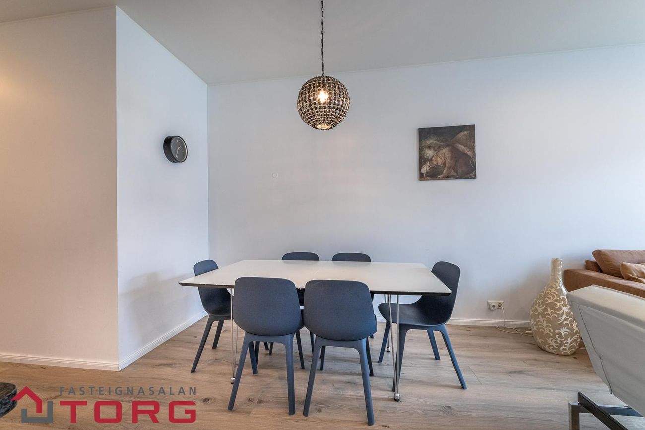 Laugavegur 85, 101 Reykjavík