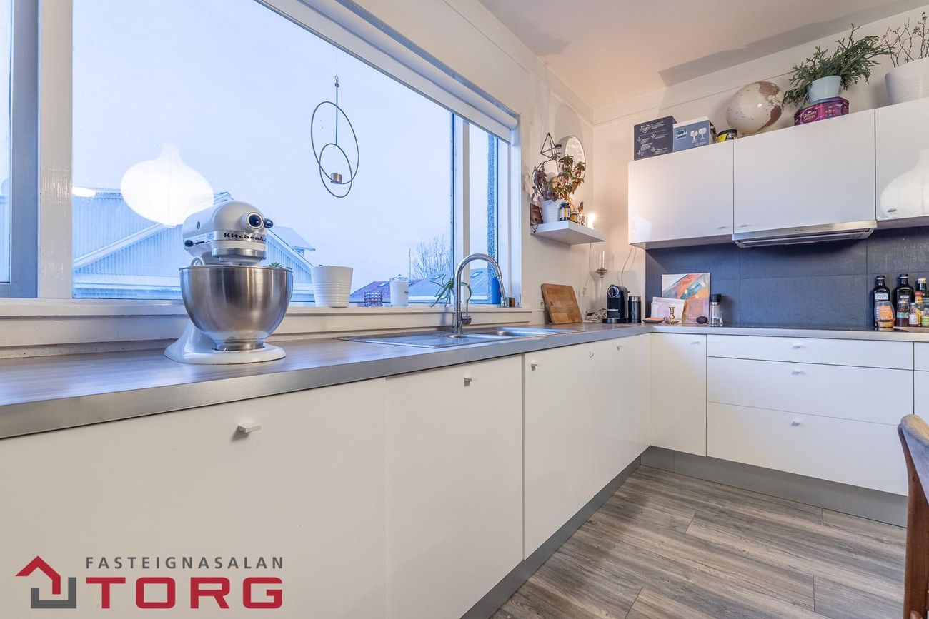 Grettisgata 46, 101 Reykjavík