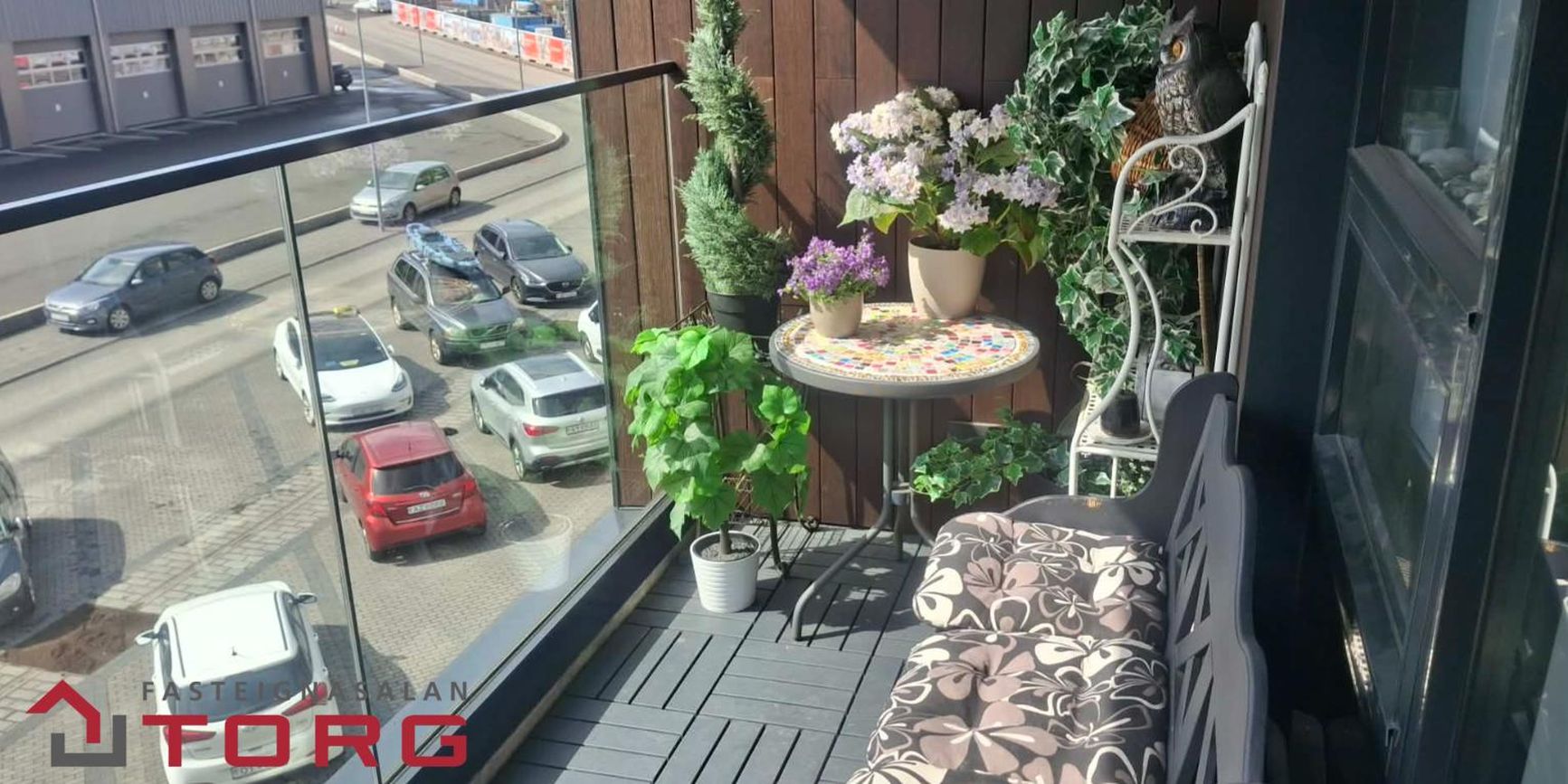 Jöfursbás 5, 112 Reykjavík