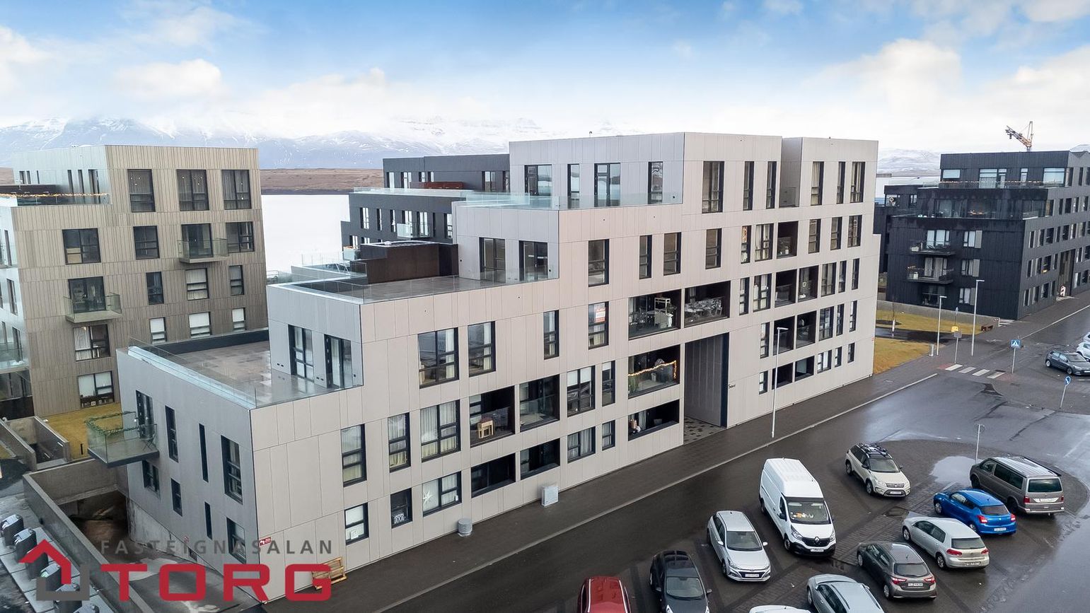 Jöfursbás 5, 112 Reykjavík