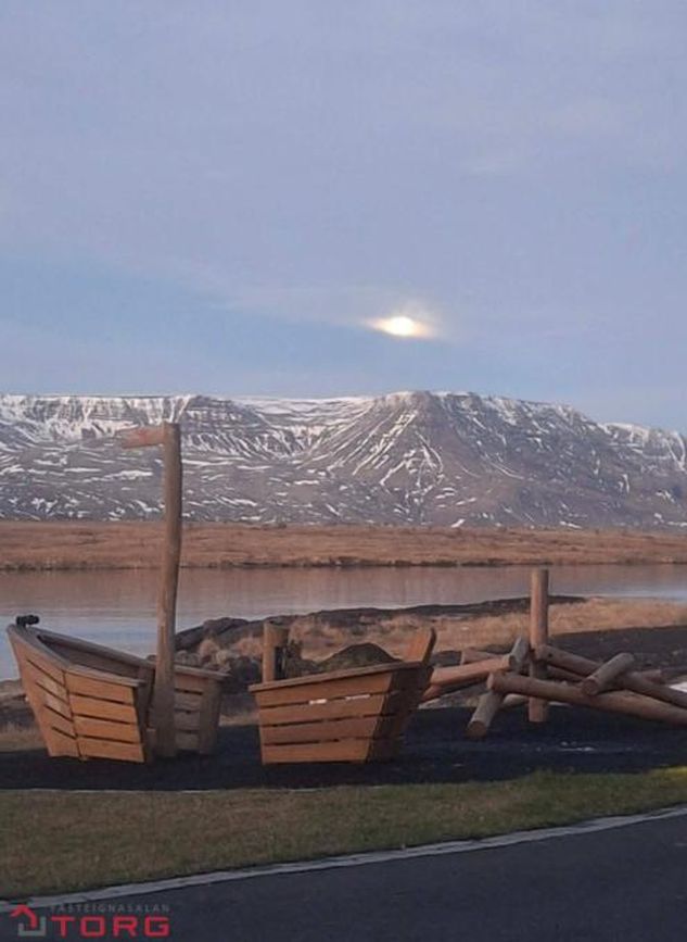 Jöfursbás 5, 112 Reykjavík