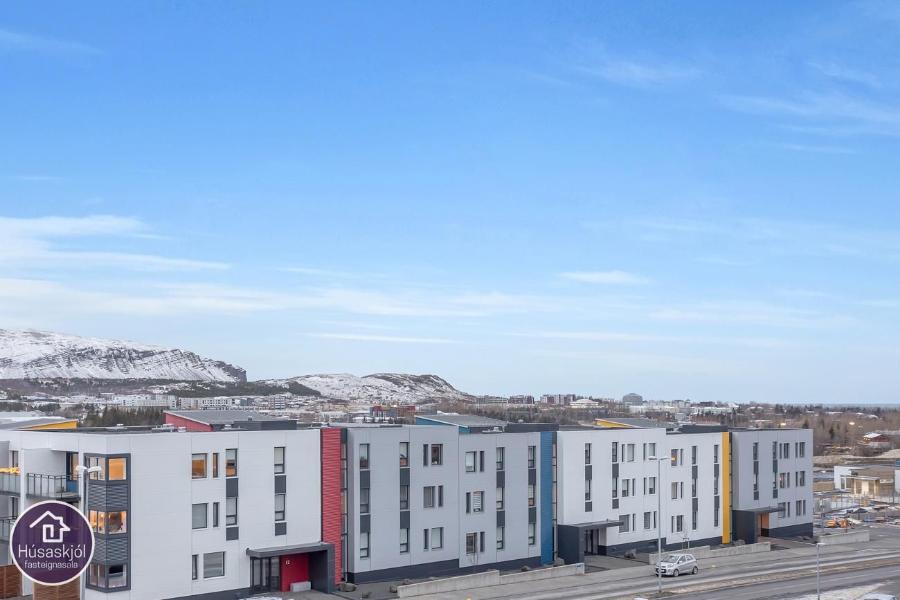 Vefarastræti 7-9, 270 Mosfellsbær