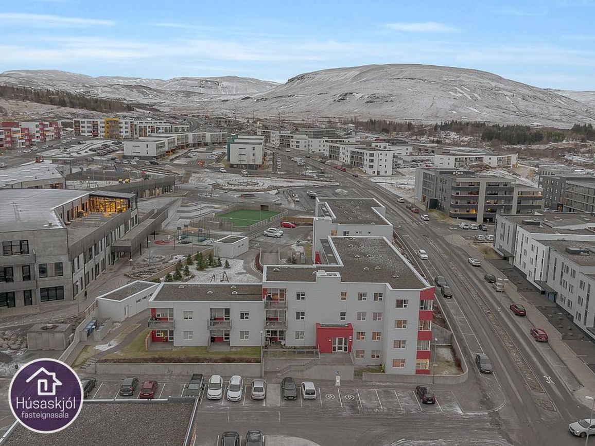 Vefarastræti 7-9, 270 Mosfellsbær